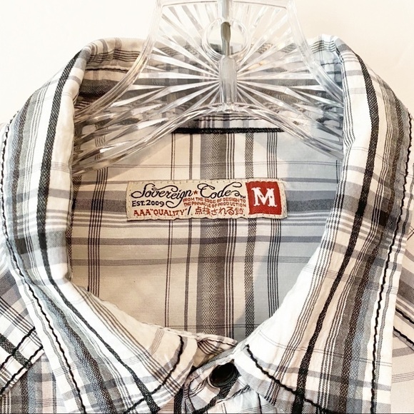 SOVEREIGN Code Button up Long Sleeves Medium - Picture 5 of 6